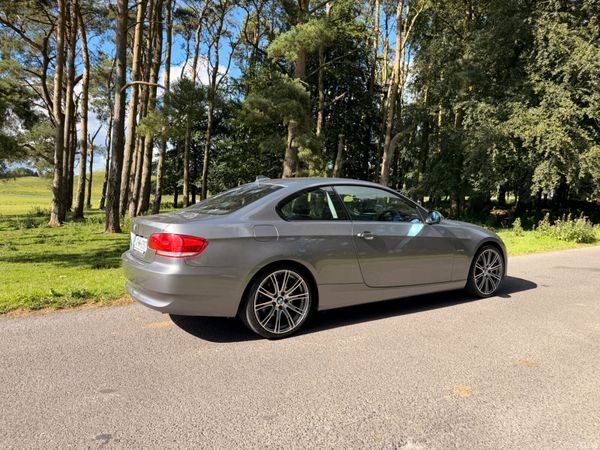 BMW 325 Coupe 2007 391485711