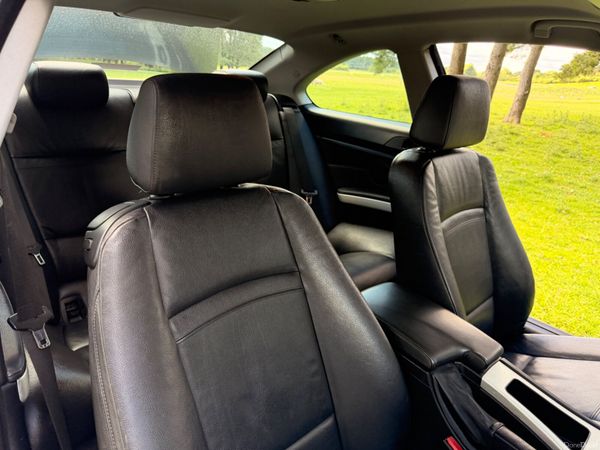 BMW 325 Coupe 2007 391485729