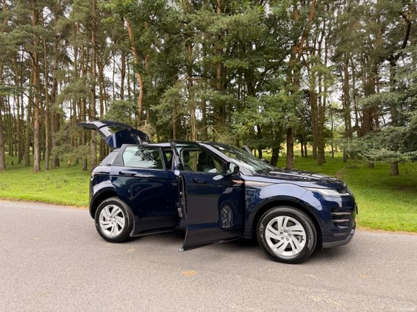 Land Rover Range Rover Evoque 2022 391486569