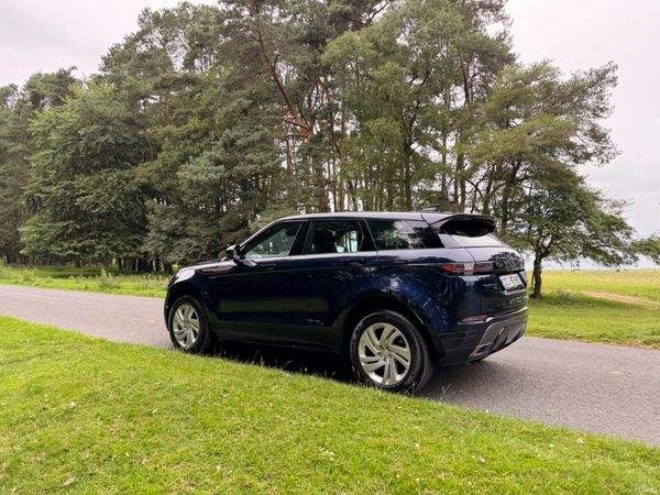 Land Rover Range Rover Evoque 2022 391486535