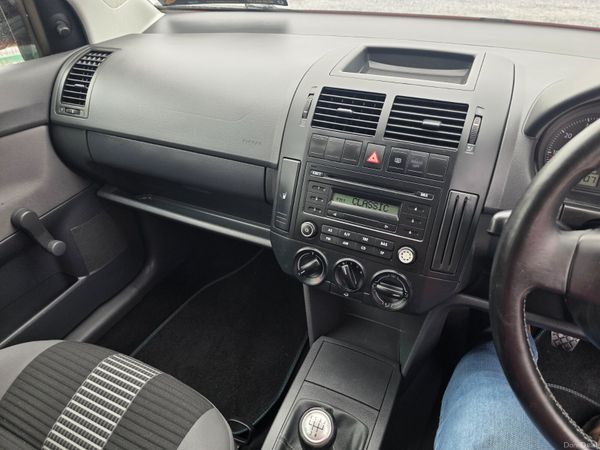 Volkswagen Polo 2010 391499109
