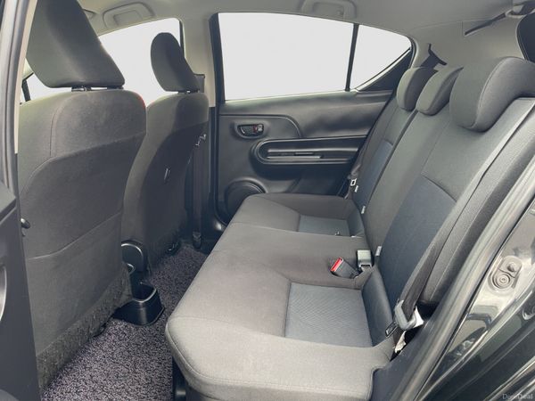2018 TOYOTA  AQUA 1.5 HYBRID AUTOMATIC *FINANCE* 391499463