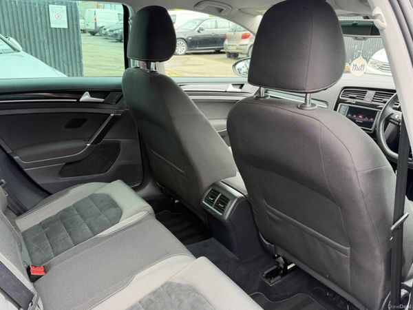 Volkswagen Golf HIGHLINE 391419545