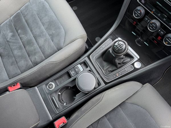 Volkswagen Golf HIGHLINE 391419535