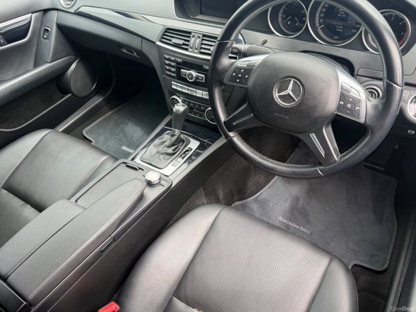 Mercedes-Benz C220d Sport Auto 391421585