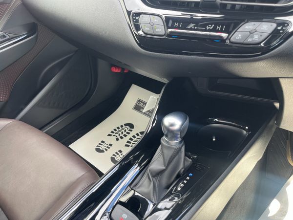 TOYOTA CHR 2018, 1.8 HYBRID AUTO LOW KM HIGH SPEC 391425635