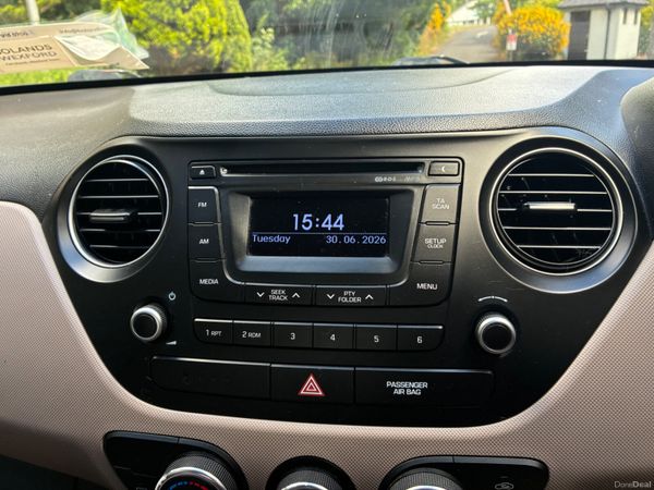 Hyundai i10 2014 391436411