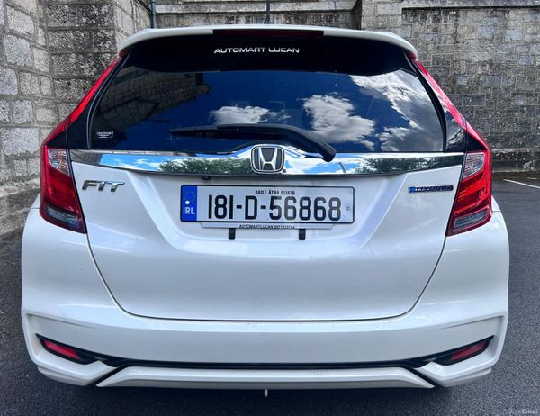 Honda Fit 2018  Automatic Hybrid 391437307