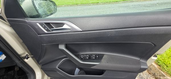 2019 VW Polo 1.0 Highline (192) 391572359