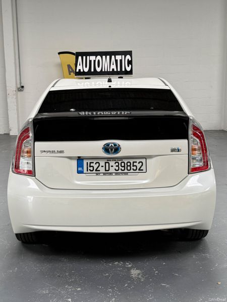 Toyota Prius 2015 391582571