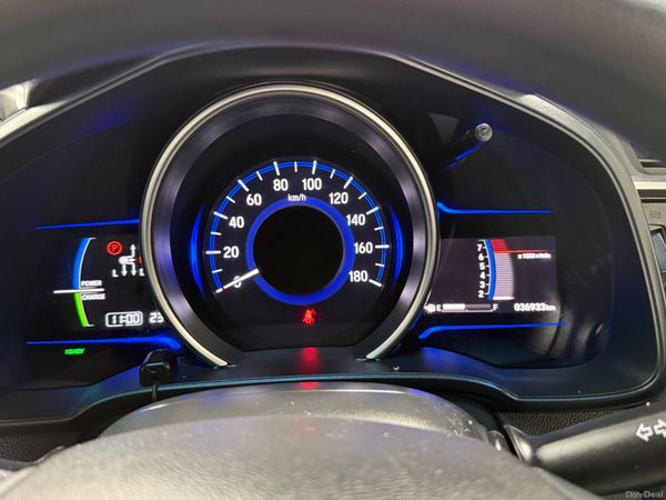 2015 Honda JAZZ/Fit 1.5 Hybrid Automatic 36K KM 391586129