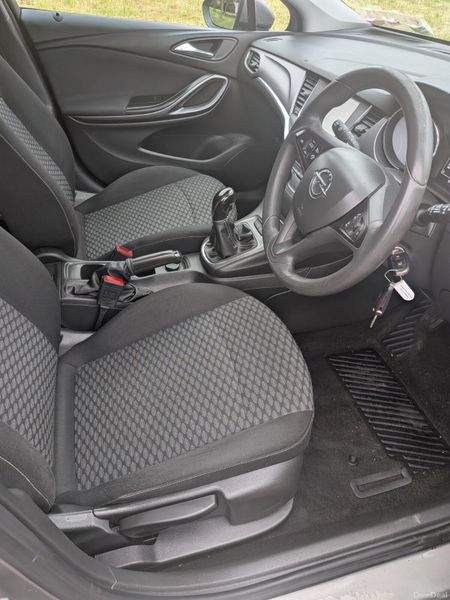 Opel Astra 2017 NCT 03/27 &TAX 01/27 391598453