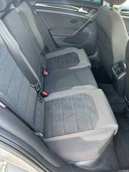 2019 Volkswagen Golf Highline Virtual Clock 391505767