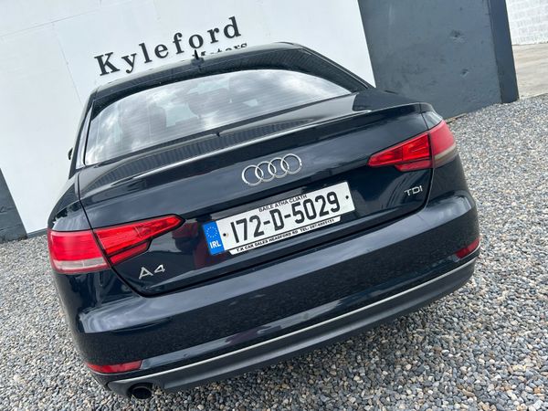 Audi A4 2017 Ultra 391528139
