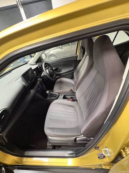 2022 Toyota Yaris Cross 1.5 Hybrid Automatic 391532491