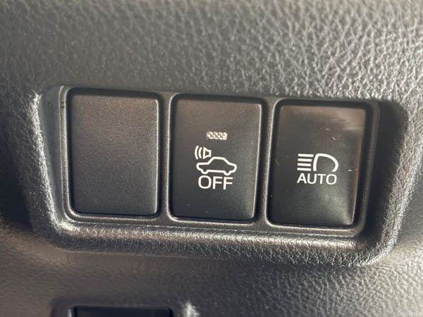 2017 Toyota C-HR 1.8 Hybrid Auto, Top Specs 391535113
