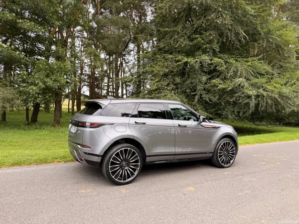 Land Rover Range Rover Evoque 2021 391641255