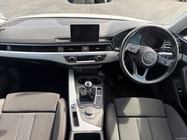 2016 (162) Audi A4 SE Ultra 2.0 TDI 391649065