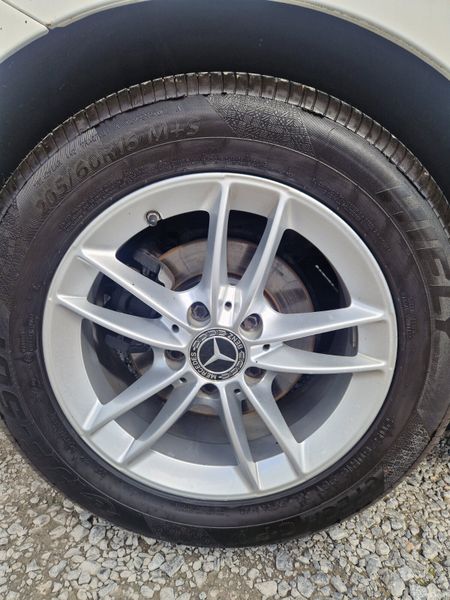 Mercedes-Benz A-Class 2019 A180d 391653317