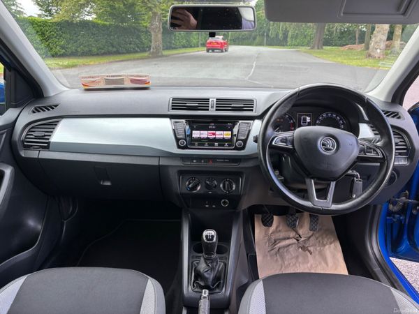Skoda Fabia 2017 391662661