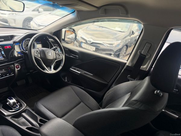 2015 Honda Grace Hybrid Automatic 391675485