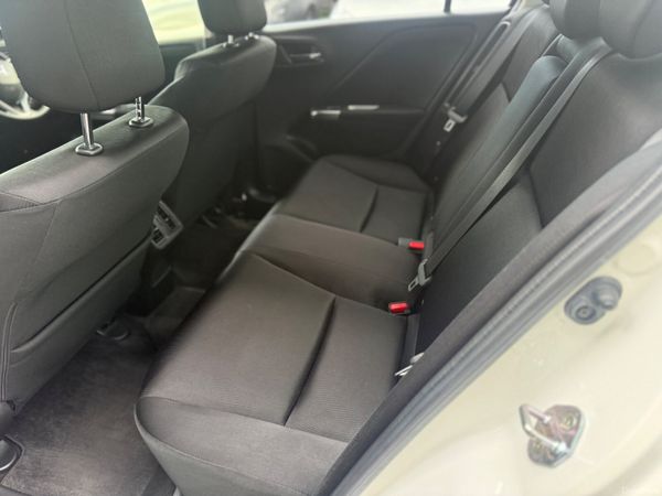2015 Honda Grace Hybrid Automatic 391675491