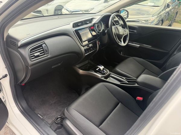 2015 Honda Grace Hybrid Automatic 391675493