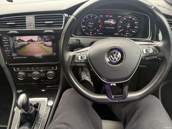 Volkswagen Golf Highline 2017 391678617