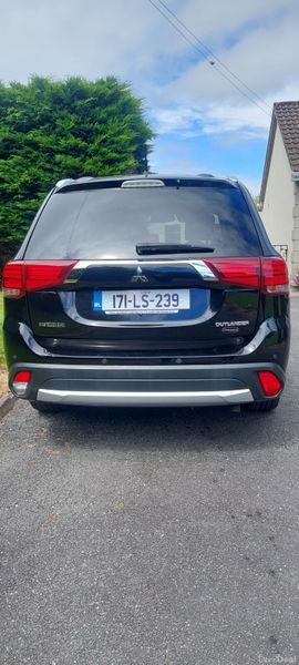 Mitsubishi Outlander 2017 391698607