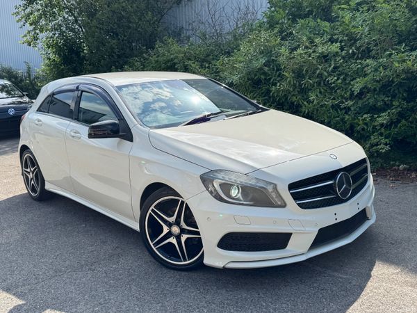 Mercedes A180 AMG SPORT 391698897
