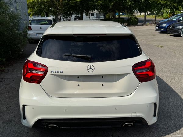 Mercedes A180 AMG SPORT 391698903