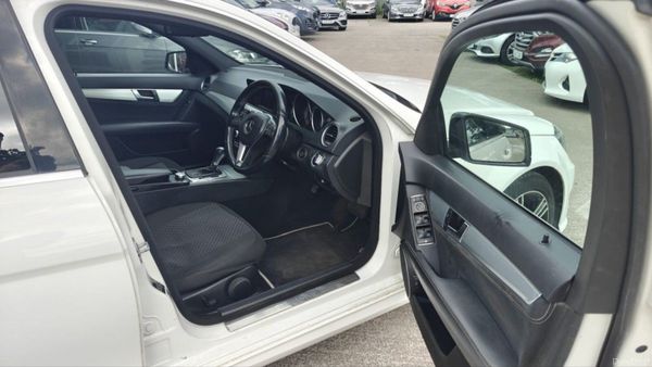 Mercedes-Benz C-Class C200CDI AVANTGARDE SPORT AUT 391699935