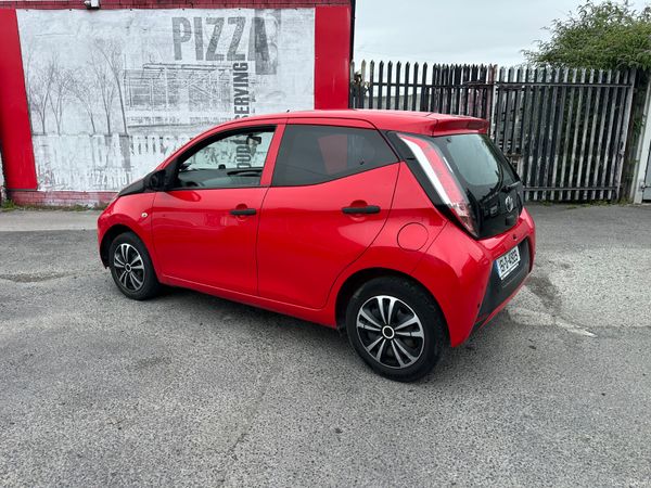 Toyota Aygo 1.0 Petrol NCT TAX LOW KMS 391609385