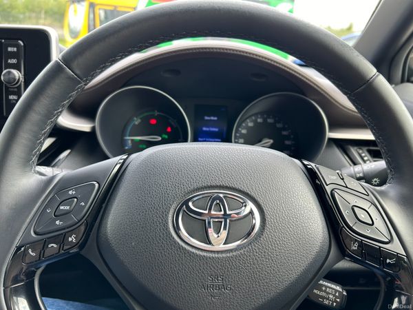 TOYOTA CHR 2018, 1.8 HYBRID AUTO LOW KM HIGH SPEC 391610945