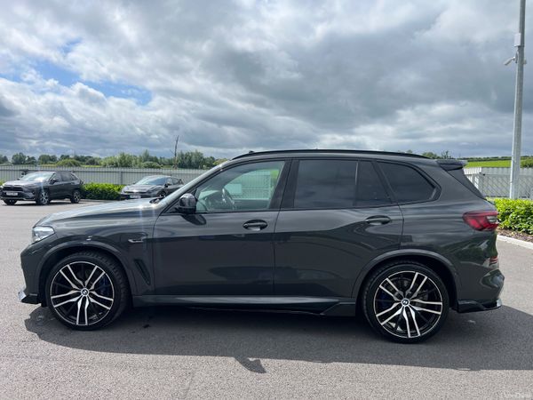 2022 (222) BMW X5 XDrive 45E M Sport PAN ROOF 391625953