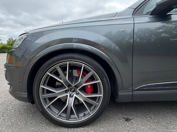 Audi SQ7 4.0 TDI V8 Quattro Mega Spec 391630073
