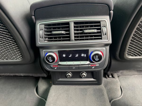 Audi SQ7 4.0 TDI V8 Quattro Mega Spec 391630075