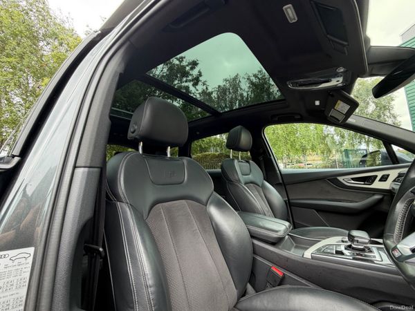 Audi SQ7 4.0 TDI V8 Quattro Mega Spec 391630087