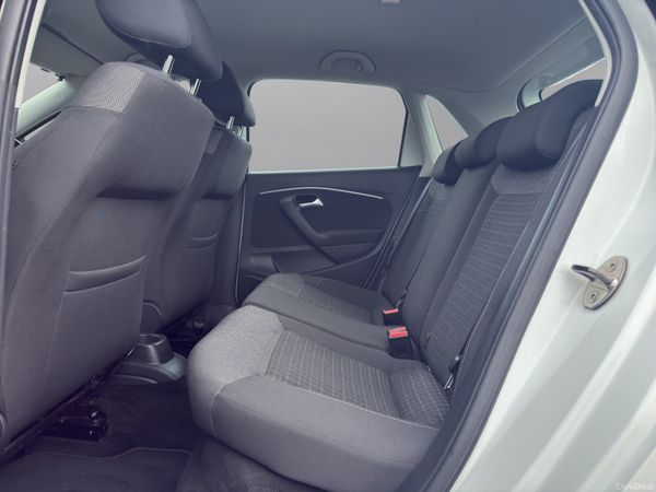 2015 VW POLO PETROL AUTOMATIC (S131) 391630413