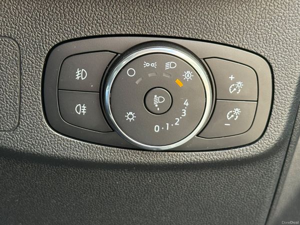 *Auto* 231 Ford Focus! 391635107