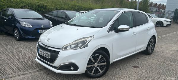 2020 PEUGEOT 208 ALLURE PANROOF 391761841