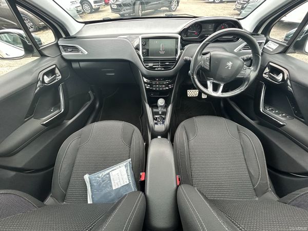 2020 PEUGEOT 208 ALLURE PANROOF 391761889