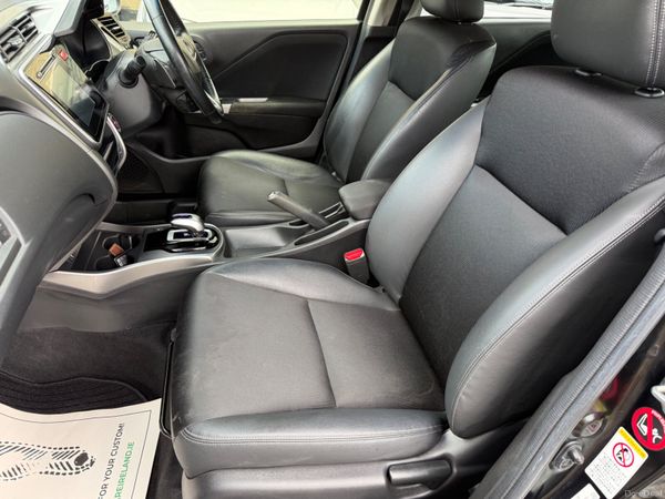 2015 Honda Grace 1.5 Hybrid Automatic 391775367