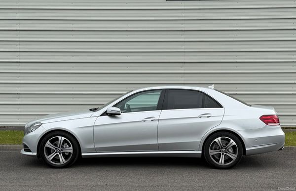 Mercedes-Benz E220d Elegance *NewNCT 391788729