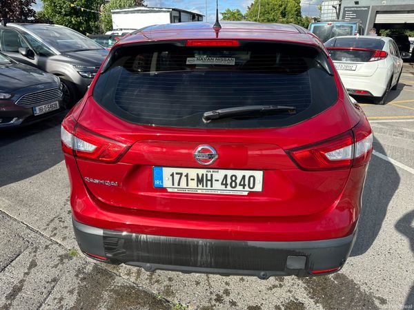 Nissan Qashqai 2017 1.2 PET SV Automatic 391799841