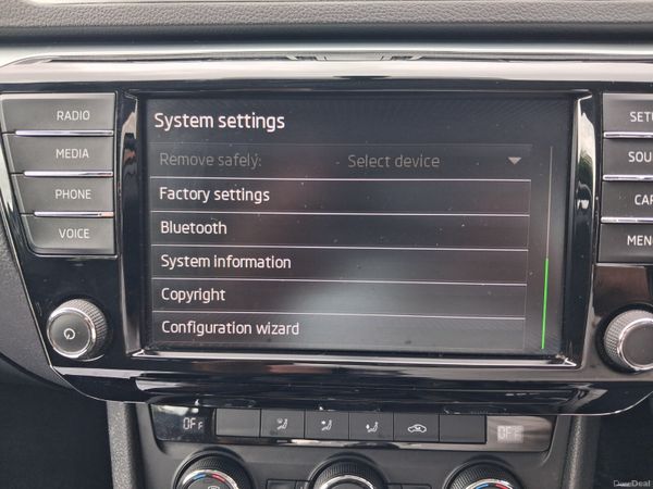 171 Skoda Superb 1.4 Petrol 391716853