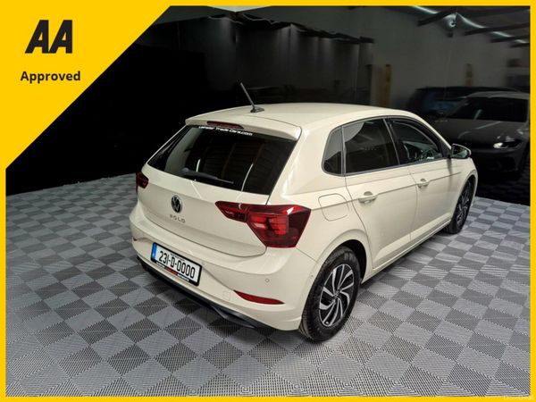 🚗 2023 Volkswagen Polo Active DSG 44000km 🚗 391720269