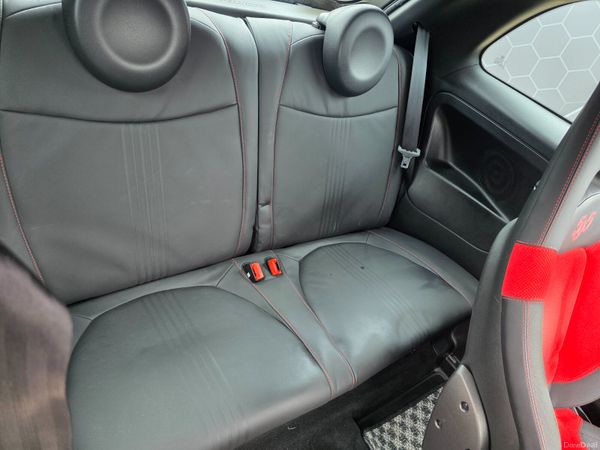 151 Fiat(500) Abarth 1.4 Turbo Petrol Automatic 391735107