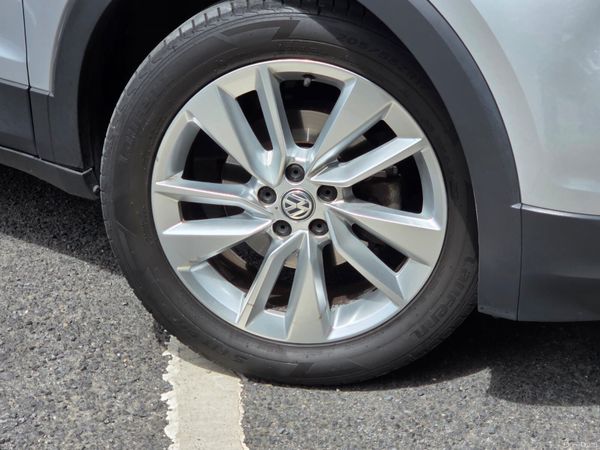 2020 Volkswagen T-Cross Life, 5 of 20