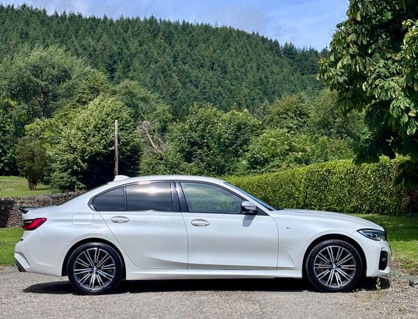 192 BMW 330e M Sport 391863021